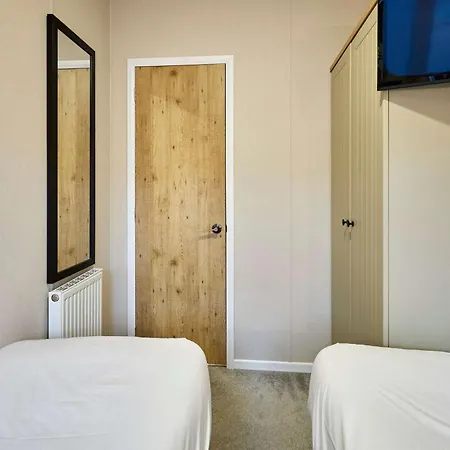 Mallard Lodge With Hot Tub Tatil Evi York