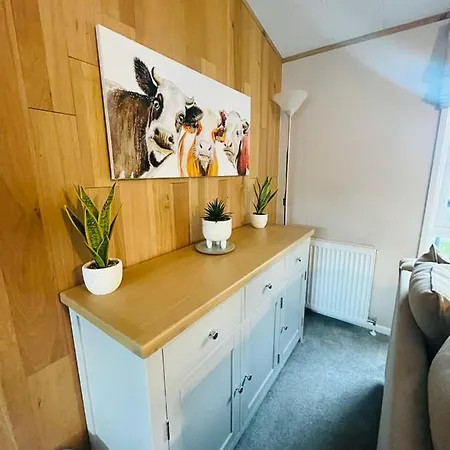 Copse View With Hot Tub 펜션 *